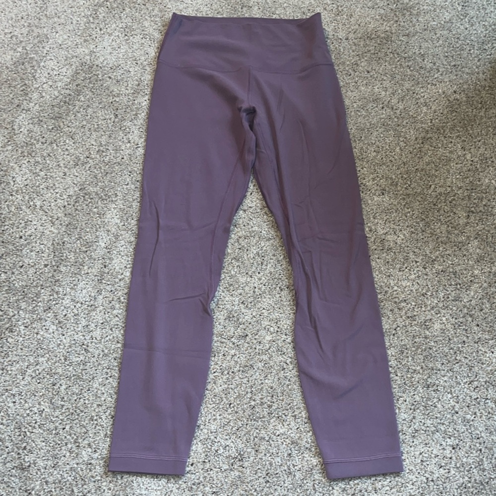 Lululemon Align leggings 25" size 6